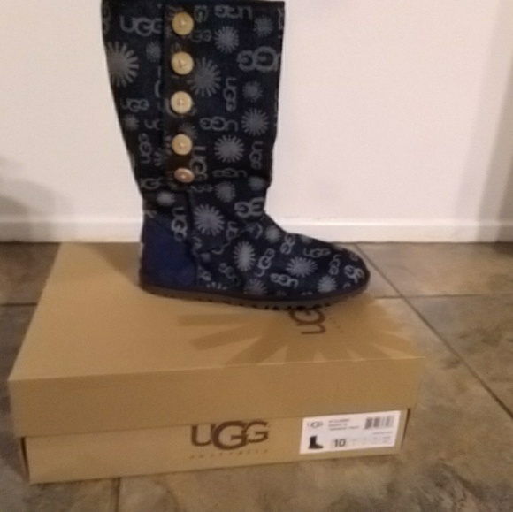 UGG BLUE DENIM BOOTS - Picture 1 of 3
